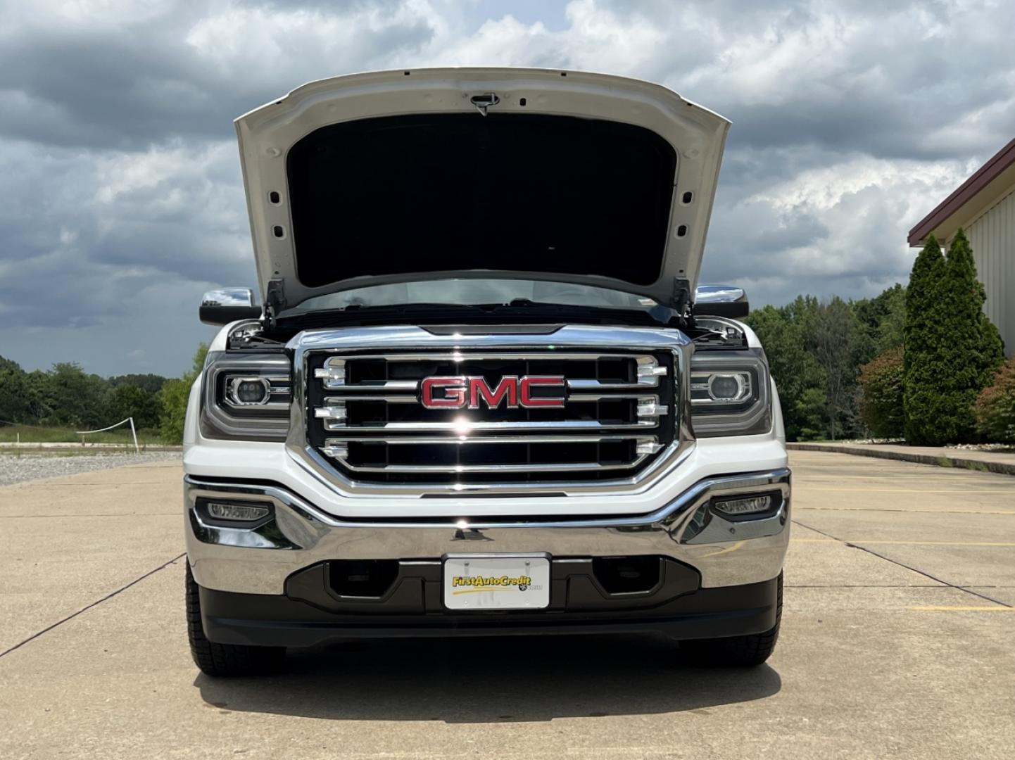 2016 WHITE /Tan Leather GMC Sierra 1500 SLT Crew Cab Long Box 4WD (3GTU2NEC0GG) with an 5.3L V8 engine, Automatic transmission, located at 506 S. Kingshighway, Cape Girardeau, MO, 63703, (573) 235-5000, 37.294991, -89.553635 - 2016 GMC Sierra 1500 SLT 133xxx miles 4x4 5.3L V8 Automatic Leather New Tires Navigation Power/Heated/Cooled Seats Backup Camera Sunroof Bluetooth Remote Start Cruise Power Windows/Locks/Mirrors We have financing available and we accept trades! Fill out a credit application on our web - Photo#36