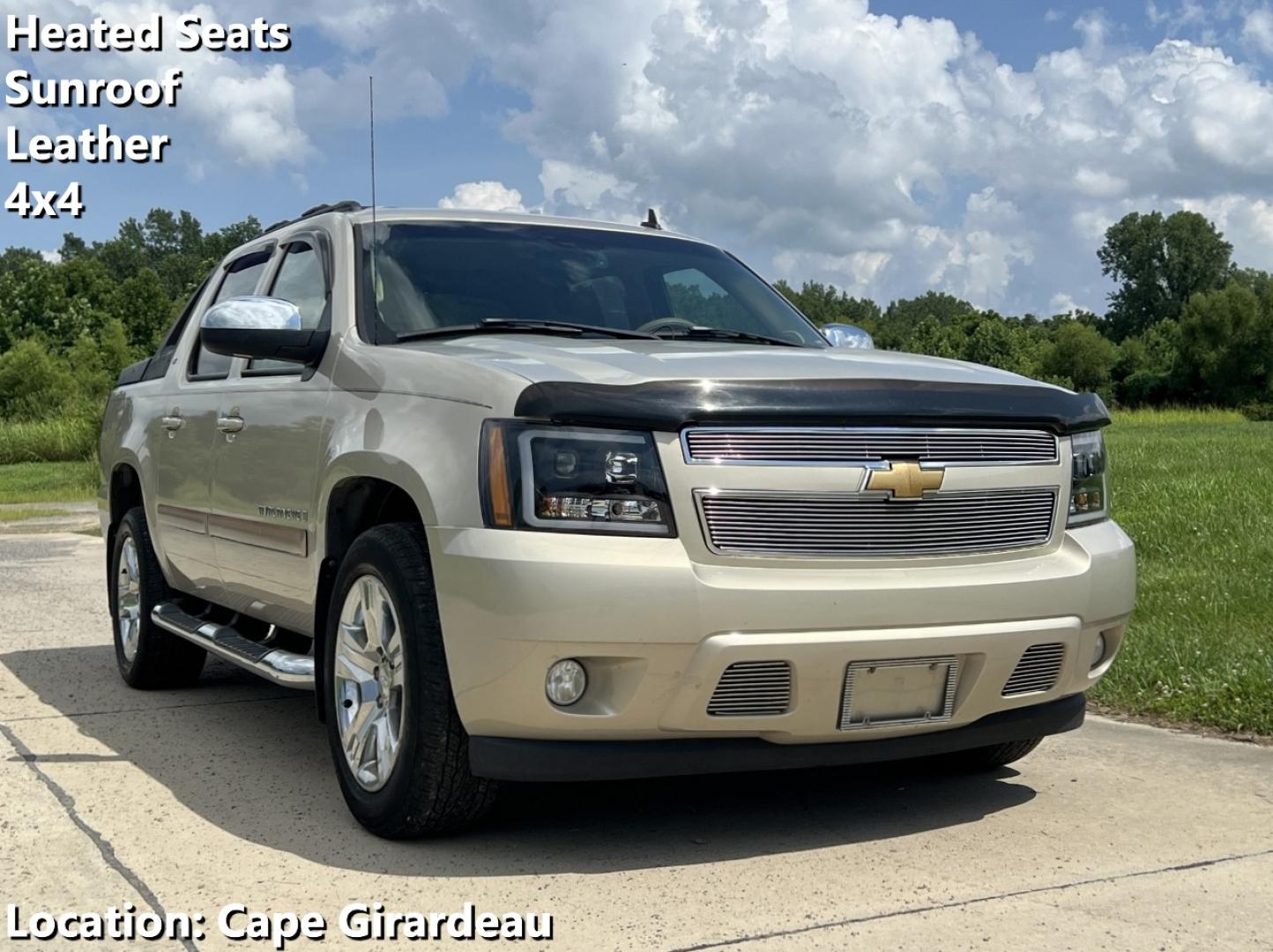 2007 GOLD /Tan Leather Chevrolet Avalanche LS 4WD (3GNFK12387G) with an 5.3L V8 engine, Automatic transmission, located at 506 S. Kingshighway, Cape Girardeau, MO, 63703, (573) 235-5000, 37.294991, -89.553635 - 2007 Chevrolet Avalanche 1500 LS 183xxx miles 4x4 5.3L V8 Automatic Leather Power/Heated Seats Sunroof Cruise Power Windows/Locks/Mirrors We have financing available and we accept trades! Fill out a credit application on our website or come by today! If you have any questions, give us a c - Photo#0