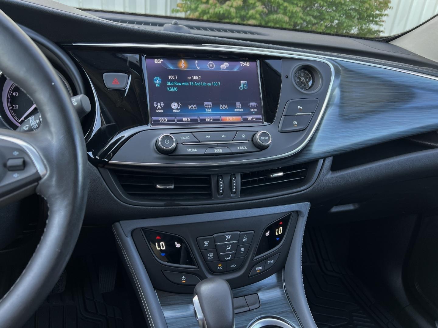 2020 WHITE /Gray Leather Buick Envision Essence AWD (LRBFXCSA0LD) with an 2.5L 4 Cyl. engine, Automatic transmission, located at 506 S. Kingshighway, Cape Girardeau, MO, 63703, (573) 235-5000, 37.294991, -89.553635 - 2020 Buick Envision Essence 1-Owner Only 48xxx miles Front Wheel Drive 2.5L 4 Cyl. Automatic Leather Backup Camera Power/Heated Seats Heated Rear Seats Heated Steering Wheel Bluetooth Remote Start Cruise Power Windows/Locks/Mirrors We have financing available and we accept trades! Fil - Photo#27