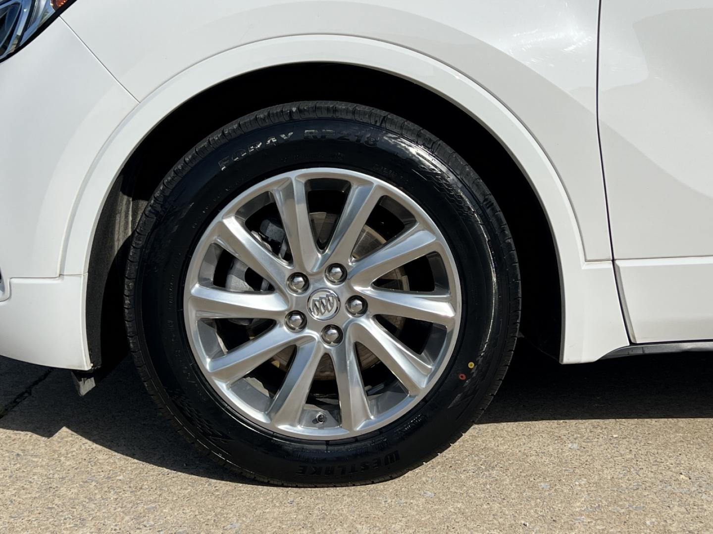 2020 WHITE /Gray Leather Buick Envision Essence AWD (LRBFXCSA0LD) with an 2.5L 4 Cyl. engine, Automatic transmission, located at 506 S. Kingshighway, Cape Girardeau, MO, 63703, (573) 235-5000, 37.294991, -89.553635 - 2020 Buick Envision Essence 1-Owner Only 48xxx miles Front Wheel Drive 2.5L 4 Cyl. Automatic Leather Backup Camera Power/Heated Seats Heated Rear Seats Heated Steering Wheel Bluetooth Remote Start Cruise Power Windows/Locks/Mirrors We have financing available and we accept trades! Fil - Photo#38