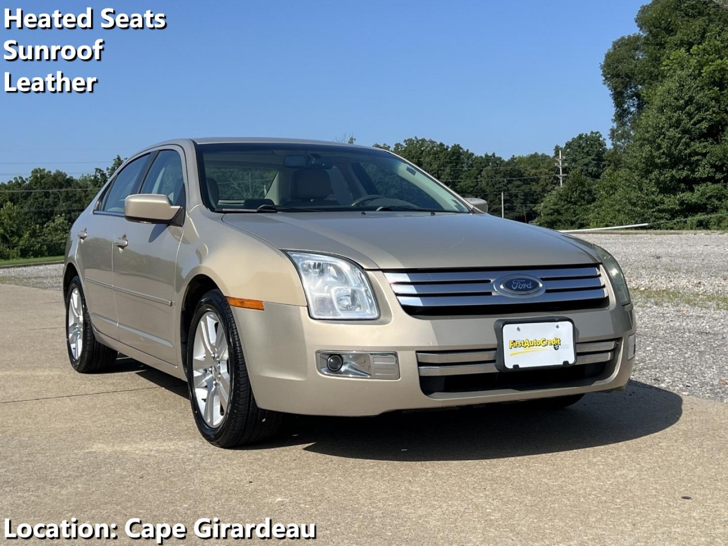 2006 GOLD /Tan Leather Ford Fusion V6 SEL (3FAHP08176R) with an 3.0L V6 engine, Automatic transmission, located at 506 S. Kingshighway, Cape Girardeau, MO, 63703, (573) 235-5000, 37.294991, -89.553635 - 2006 Ford Fusion SEL 128xxx miles Front Wheel Drive 3.0L V6 Automatic Leather Power Driver Seat Heated Seats Sunroof Cruise Power Windows/Locks/Mirrors We have financing available and we accept trades! Fill out a credit application on our website or come by today! If you have any questio - Photo#0