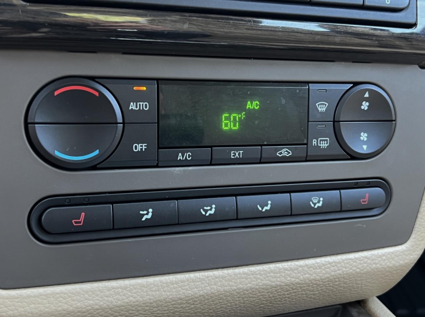 2006 GOLD /Tan Leather Ford Fusion V6 SEL (3FAHP08176R) with an 3.0L V6 engine, Automatic transmission, located at 506 S. Kingshighway, Cape Girardeau, MO, 63703, (573) 235-5000, 37.294991, -89.553635 - 2006 Ford Fusion SEL 128xxx miles Front Wheel Drive 3.0L V6 Automatic Leather Power Driver Seat Heated Seats Sunroof Cruise Power Windows/Locks/Mirrors We have financing available and we accept trades! Fill out a credit application on our website or come by today! If you have any questio - Photo#2