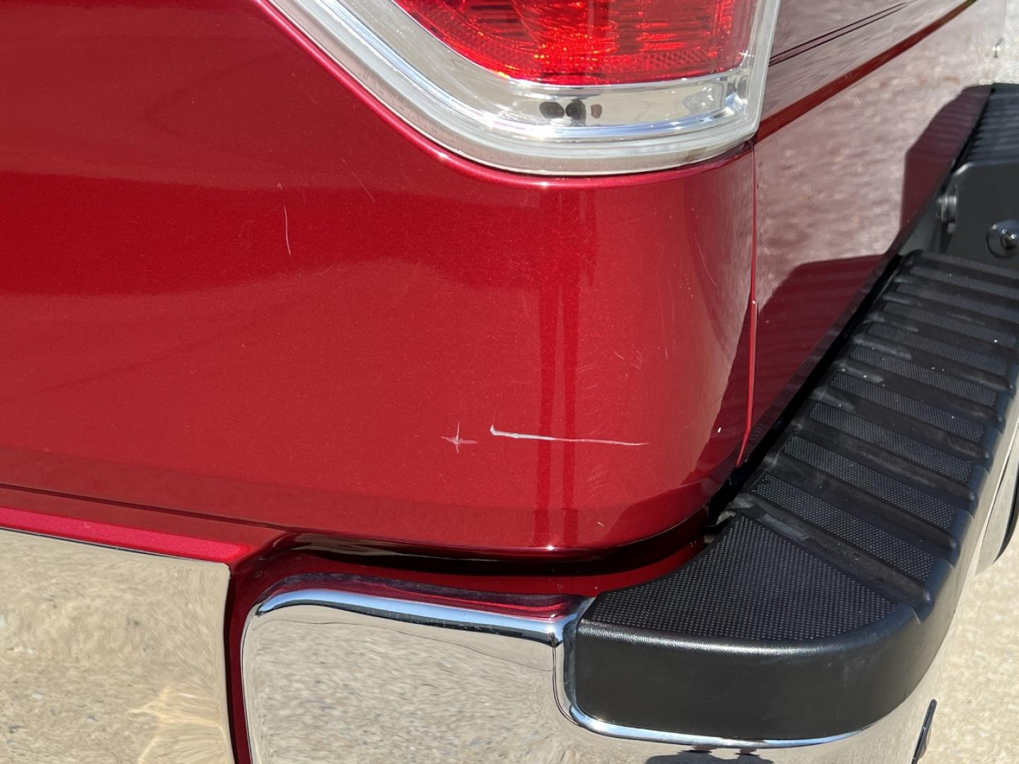 2011 MAROON /Gray Cloth Ford F-150 XLT SuperCrew 5.5-ft. Bed 4WD (1FTFW1EFXBK) with an 5.0L V8 engine, Automatic transmission, located at 506 S. Kingshighway, Cape Girardeau, MO, 63703, (573) 235-5000, 37.294991, -89.553635 - 2011 Ford F-150 XLT Only 90xxx miles 4x4 5.0L V8 Automatic New Tires Backup Camera Power Driver Seat Bluetooth Cruise Power Windows/Locks/Mirrors We have financing available and we accept trades! Fill out a credit application on our website or come by today! If you have any questions, gi - Photo#42