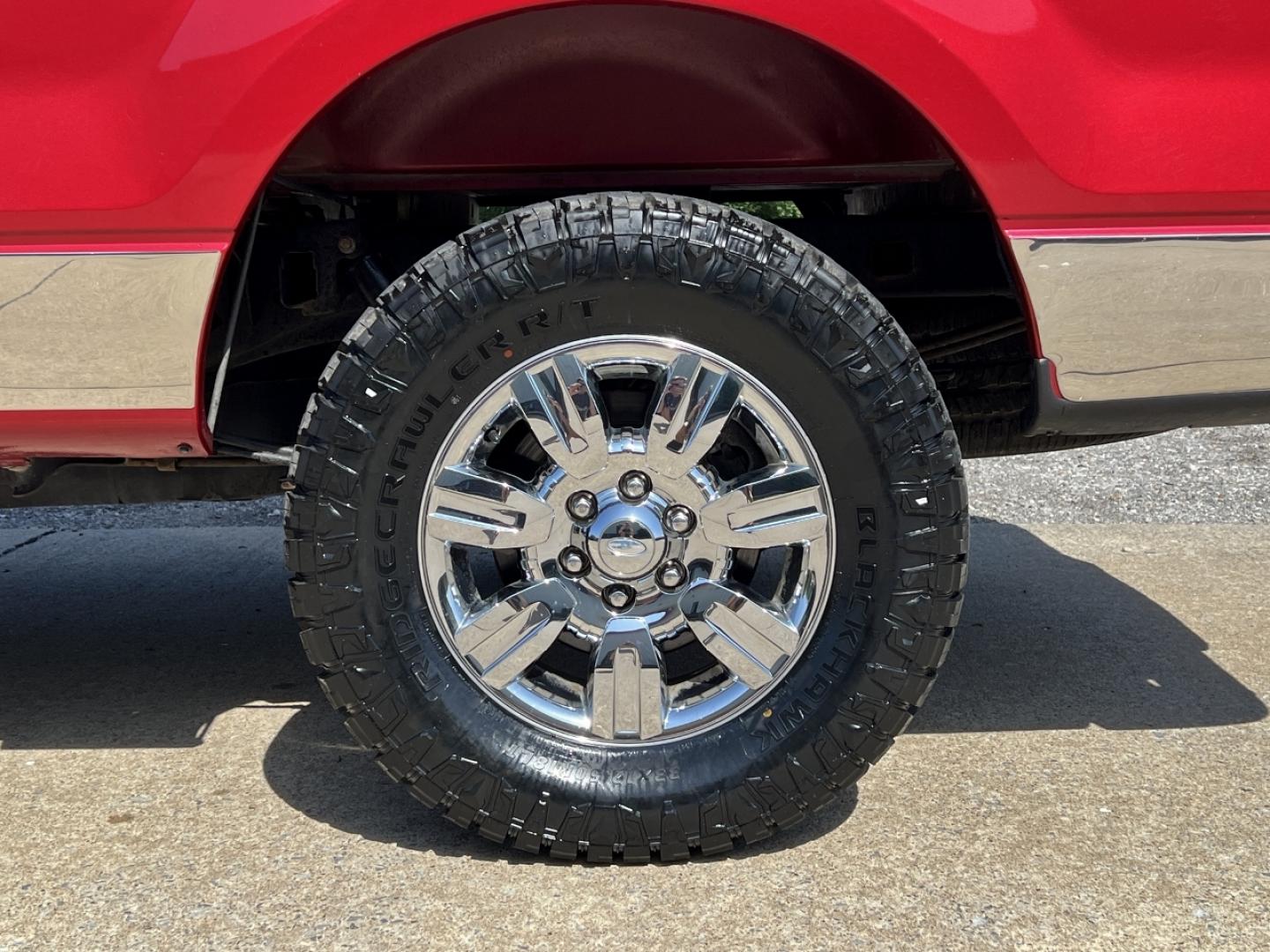 2011 MAROON /Gray Cloth Ford F-150 XLT SuperCrew 5.5-ft. Bed 4WD (1FTFW1EFXBK) with an 5.0L V8 engine, Automatic transmission, located at 506 S. Kingshighway, Cape Girardeau, MO, 63703, (573) 235-5000, 37.294991, -89.553635 - 2011 Ford F-150 XLT Only 90xxx miles 4x4 5.0L V8 Automatic New Tires Backup Camera Power Driver Seat Bluetooth Cruise Power Windows/Locks/Mirrors We have financing available and we accept trades! Fill out a credit application on our website or come by today! If you have any questions, gi - Photo#37