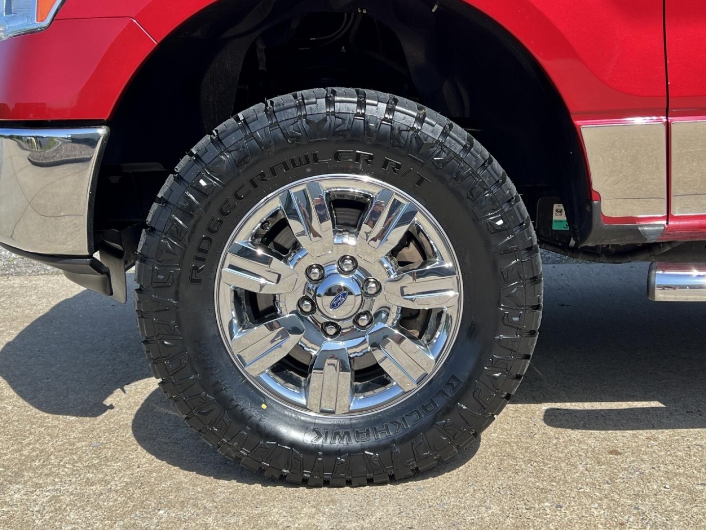 2011 MAROON /Gray Cloth Ford F-150 XLT SuperCrew 5.5-ft. Bed 4WD (1FTFW1EFXBK) with an 5.0L V8 engine, Automatic transmission, located at 506 S. Kingshighway, Cape Girardeau, MO, 63703, (573) 235-5000, 37.294991, -89.553635 - 2011 Ford F-150 XLT Only 90xxx miles 4x4 5.0L V8 Automatic New Tires Backup Camera Power Driver Seat Bluetooth Cruise Power Windows/Locks/Mirrors We have financing available and we accept trades! Fill out a credit application on our website or come by today! If you have any questions, gi - Photo#36