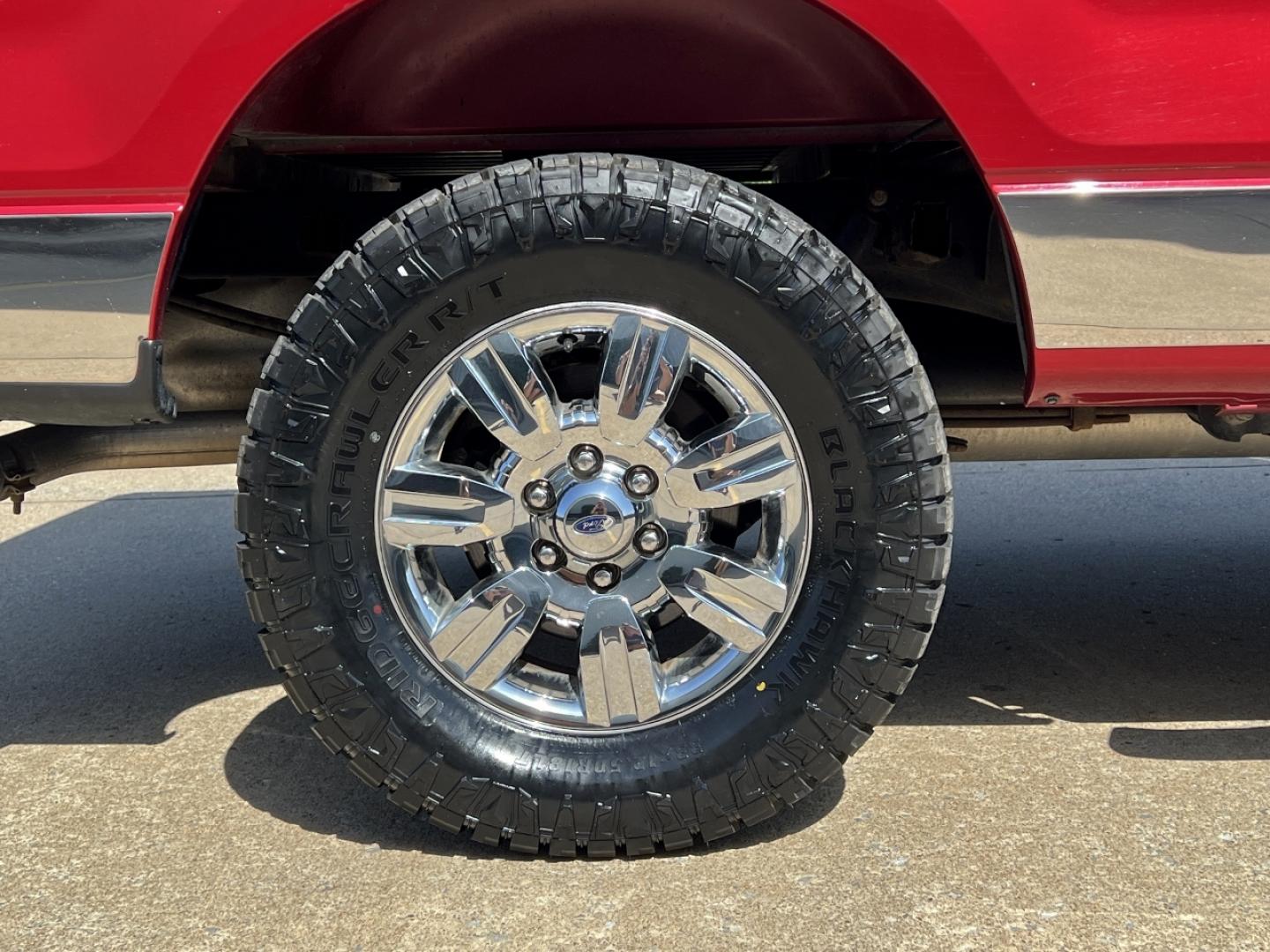 2011 MAROON /Gray Cloth Ford F-150 XLT SuperCrew 5.5-ft. Bed 4WD (1FTFW1EFXBK) with an 5.0L V8 engine, Automatic transmission, located at 506 S. Kingshighway, Cape Girardeau, MO, 63703, (573) 235-5000, 37.294991, -89.553635 - 2011 Ford F-150 XLT Only 90xxx miles 4x4 5.0L V8 Automatic New Tires Backup Camera Power Driver Seat Bluetooth Cruise Power Windows/Locks/Mirrors We have financing available and we accept trades! Fill out a credit application on our website or come by today! If you have any questions, gi - Photo#38