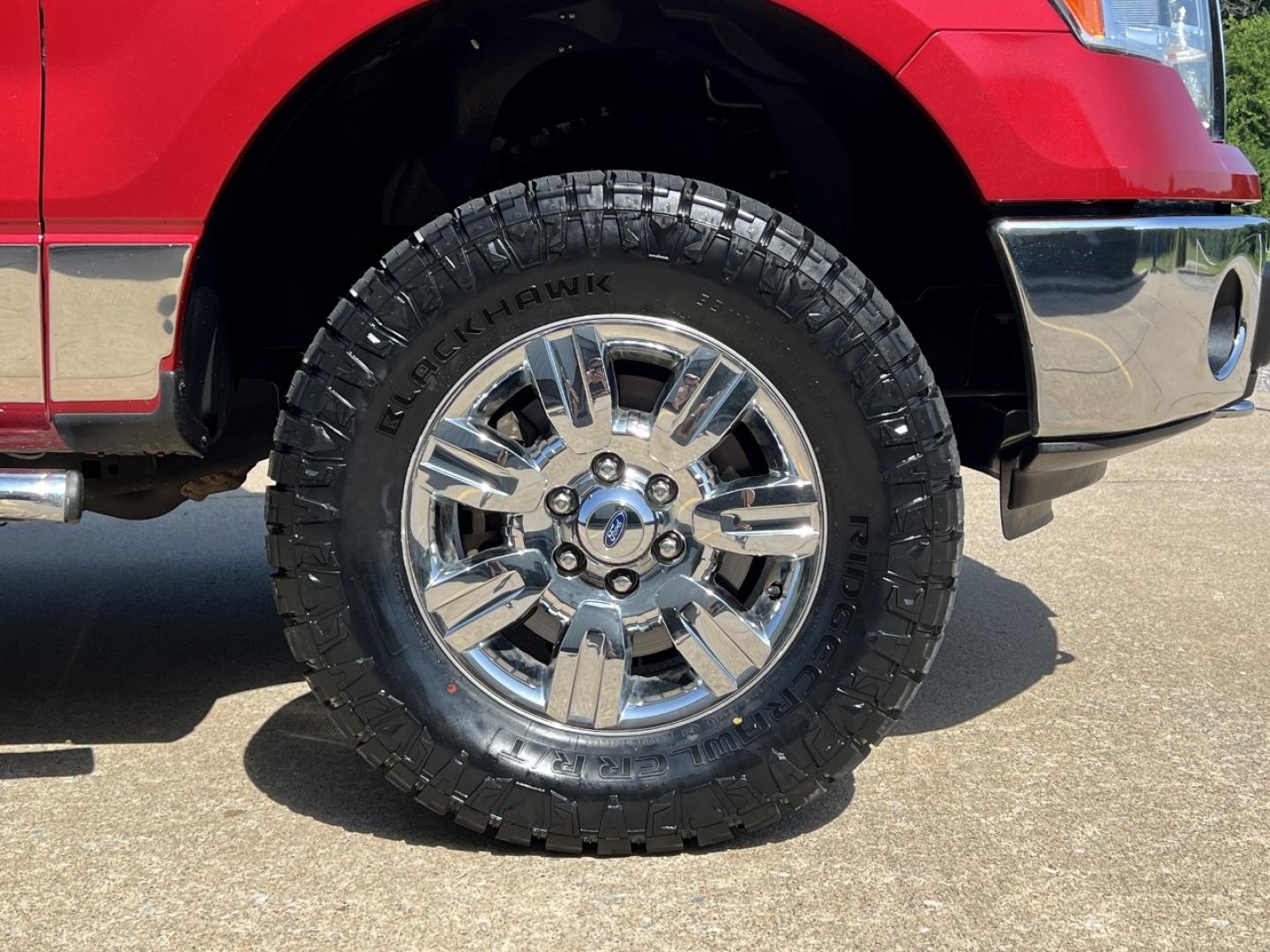 2011 MAROON /Gray Cloth Ford F-150 XLT SuperCrew 5.5-ft. Bed 4WD (1FTFW1EFXBK) with an 5.0L V8 engine, Automatic transmission, located at 506 S. Kingshighway, Cape Girardeau, MO, 63703, (573) 235-5000, 37.294991, -89.553635 - 2011 Ford F-150 XLT Only 90xxx miles 4x4 5.0L V8 Automatic New Tires Backup Camera Power Driver Seat Bluetooth Cruise Power Windows/Locks/Mirrors We have financing available and we accept trades! Fill out a credit application on our website or come by today! If you have any questions, gi - Photo#39