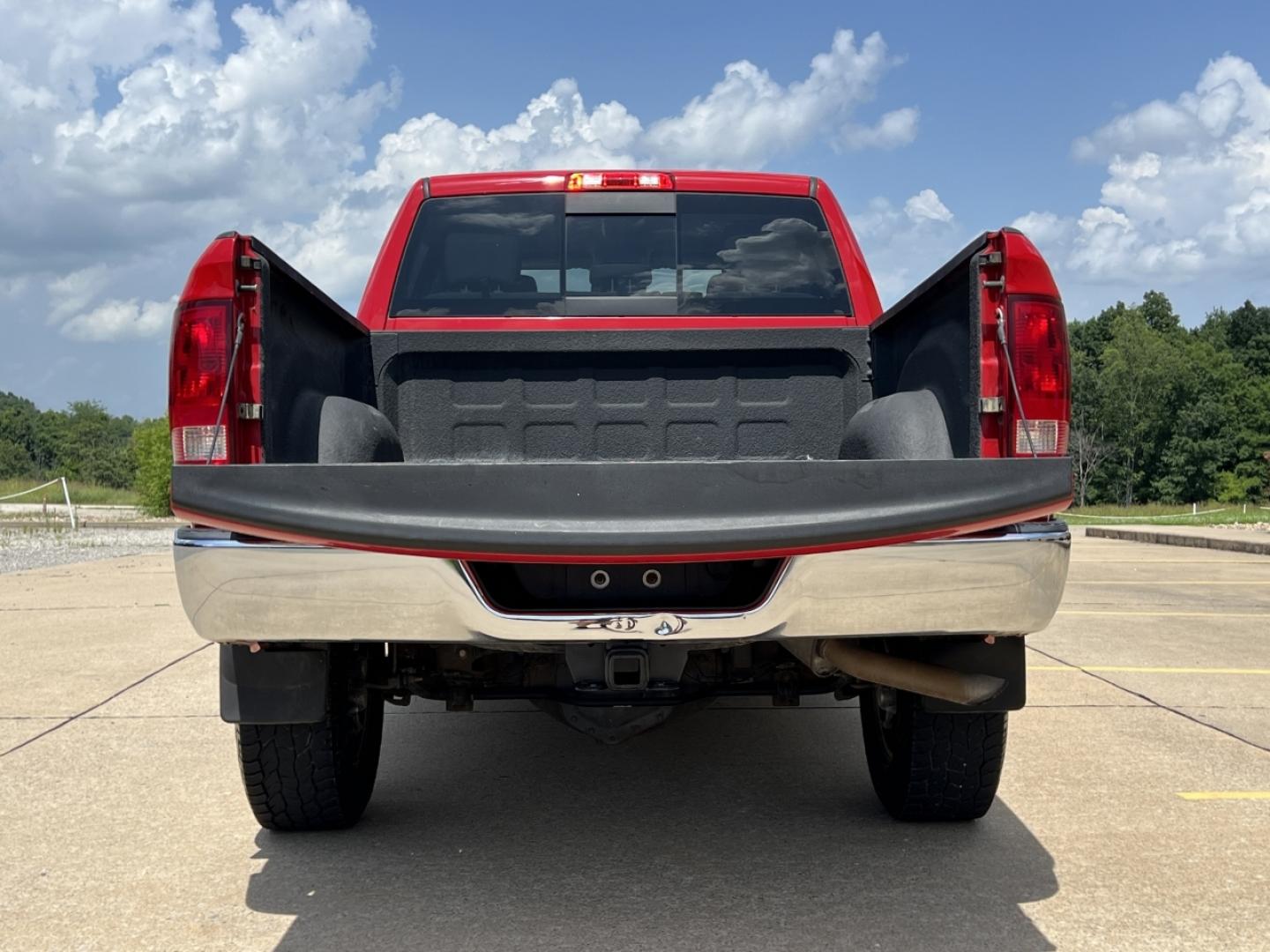 2014 RED /Gray Cloth RAM 2500 Big Horn Crew Cab 4WD (3C6TR5DT4EG) with an 5.7L V8 engine, Automatic transmission, located at 506 S. Kingshighway, Cape Girardeau, MO, 63703, (573) 235-5000, 37.294991, -89.553635 - 2014 Ram 2500 Heavy Duty Big Horn Only 52xxx miles 4x4 5.7L V8 HEMI Automatic Power Driver Seat Bluetooth Remote Start Cruise Power Windows/Locks/Mirrors We have financing available and we accept trades! Fill out a credit application on our website or come by today! If you have any questi - Photo#18