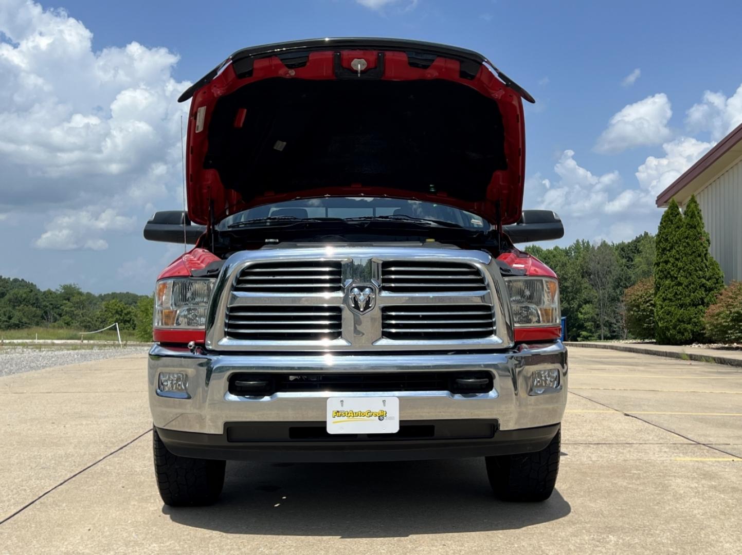 2014 RED /Gray Cloth RAM 2500 Big Horn Crew Cab 4WD (3C6TR5DT4EG) with an 5.7L V8 engine, Automatic transmission, located at 506 S. Kingshighway, Cape Girardeau, MO, 63703, (573) 235-5000, 37.294991, -89.553635 - 2014 Ram 2500 Heavy Duty Big Horn Only 52xxx miles 4x4 5.7L V8 HEMI Automatic Power Driver Seat Bluetooth Remote Start Cruise Power Windows/Locks/Mirrors We have financing available and we accept trades! Fill out a credit application on our website or come by today! If you have any questi - Photo#31