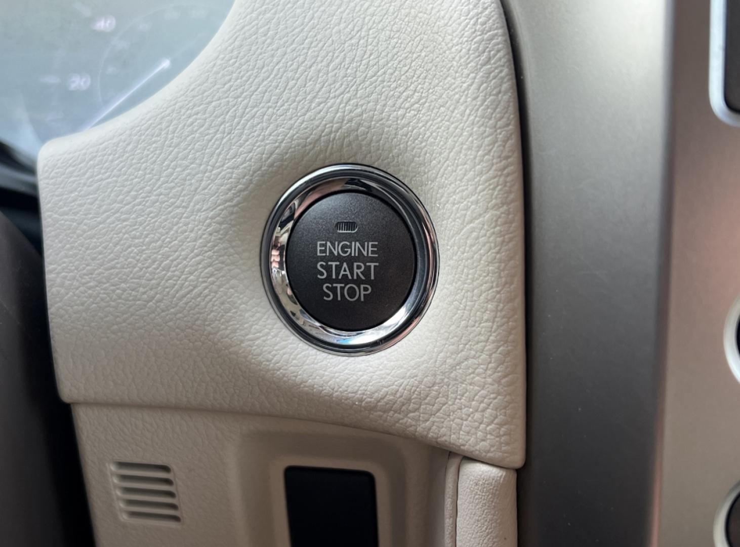 2014 BLACK /Tan Leather Lexus GX 460 Luxury (JTJJM7FX7E5) with an 4.6L V8 engine, Automatic transmission, located at 506 S. Kingshighway, Cape Girardeau, MO, 63703, (573) 235-5000, 37.294991, -89.553635 - 2014 Lexus GX 460 Luxury 138xxx miles All Wheel Drive 4.6L V8 Automatic Leather 3rd Row New Tires Navigation Power/Heated/Cooled Seats Heated Rear Seats Heated Steering Wheel Backup Camera Sunroof Bluetooth Cruise Power Windows/Locks/Mirrors We have financing available and we accept - Photo#29