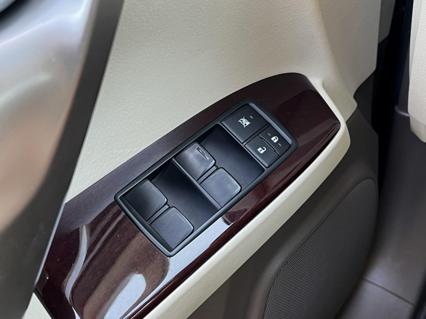 2014 BLACK /Tan Leather Lexus GX 460 Luxury (JTJJM7FX7E5) with an 4.6L V8 engine, Automatic transmission, located at 506 S. Kingshighway, Cape Girardeau, MO, 63703, (573) 235-5000, 37.294991, -89.553635 - 2014 Lexus GX 460 Luxury 138xxx miles All Wheel Drive 4.6L V8 Automatic Leather 3rd Row New Tires Navigation Power/Heated/Cooled Seats Heated Rear Seats Heated Steering Wheel Backup Camera Sunroof Bluetooth Cruise Power Windows/Locks/Mirrors We have financing available and we accept - Photo#35
