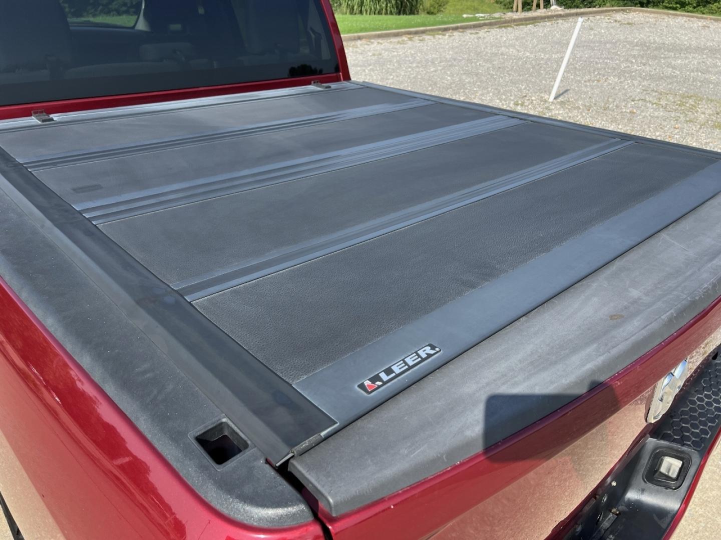 2015 MAROON /Gray Cloth RAM 1500 Express Crew Cab 4WD (1C6RR7KT6FS) with an 5.7L V8 HEMI engine, Automatic transmission, located at 506 S. Kingshighway, Cape Girardeau, MO, 63703, (573) 235-5000, 37.294991, -89.553635 - 2015 Ram 1500 Express 242xxx miles 4x4 5.7L V8 HEMI Automatic Backup Camera Bluetooth Cruise Power Windows/Locks/Mirrors We have financing available and we accept trades! Fill out a credit application on our website or come by today! If you have any questions, give us a call at (573) 235-5 - Photo#19