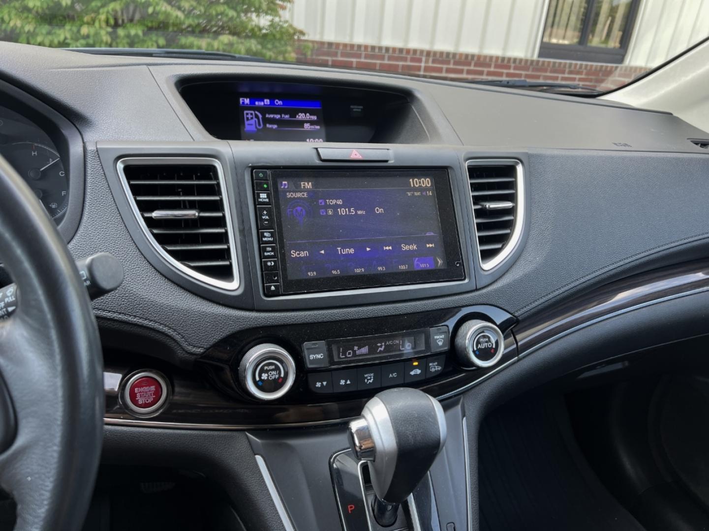 2015 BROWN /Black Leather Honda CR-V EX-L 4WD (2HKRM4H78FH) with an 2.4L 4 Cyl. engine, Continuously Variable Transmission transmission, located at 506 S. Kingshighway, Cape Girardeau, MO, 63703, (573) 235-5000, 37.294991, -89.553635 - 2015 Honda CR-V EX-L 135xxx miles All Wheel Drive 2.4L 4 Cyl. Automatic Leather Backup Camera Power Driver Seat Heated Seats Sunroof Bluetooth Cruise Power Windows/Locks/Mirrors We have financing available and we accept trades! Fill out a credit application on our website or come by tod - Photo#24