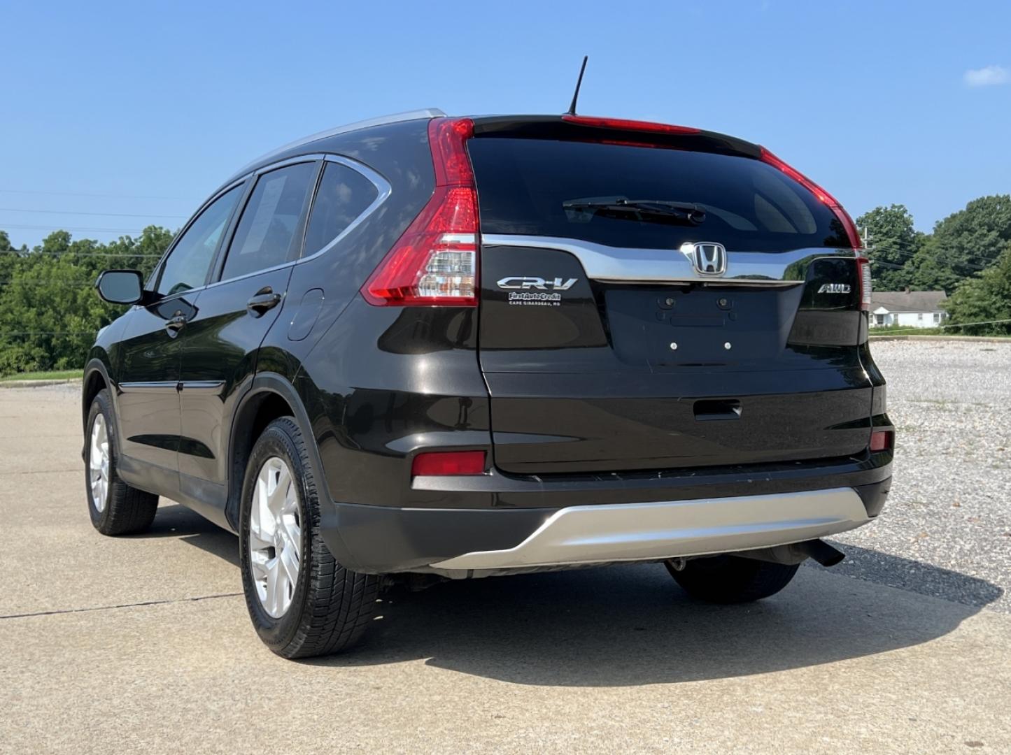 2015 BROWN /Black Leather Honda CR-V EX-L 4WD (2HKRM4H78FH) with an 2.4L 4 Cyl. engine, Continuously Variable Transmission transmission, located at 506 S. Kingshighway, Cape Girardeau, MO, 63703, (573) 235-5000, 37.294991, -89.553635 - 2015 Honda CR-V EX-L 135xxx miles All Wheel Drive 2.4L 4 Cyl. Automatic Leather Backup Camera Power Driver Seat Heated Seats Sunroof Bluetooth Cruise Power Windows/Locks/Mirrors We have financing available and we accept trades! Fill out a credit application on our website or come by tod - Photo#10