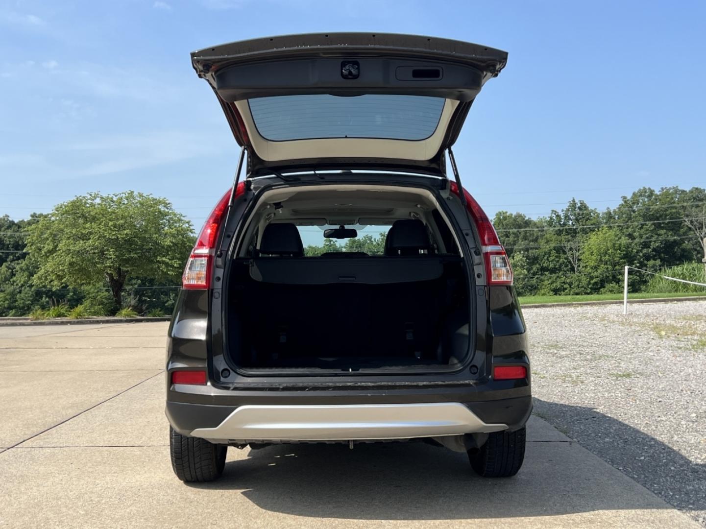 2015 BROWN /Black Leather Honda CR-V EX-L 4WD (2HKRM4H78FH) with an 2.4L 4 Cyl. engine, Continuously Variable Transmission transmission, located at 506 S. Kingshighway, Cape Girardeau, MO, 63703, (573) 235-5000, 37.294991, -89.553635 - 2015 Honda CR-V EX-L 135xxx miles All Wheel Drive 2.4L 4 Cyl. Automatic Leather Backup Camera Power Driver Seat Heated Seats Sunroof Bluetooth Cruise Power Windows/Locks/Mirrors We have financing available and we accept trades! Fill out a credit application on our website or come by tod - Photo#19