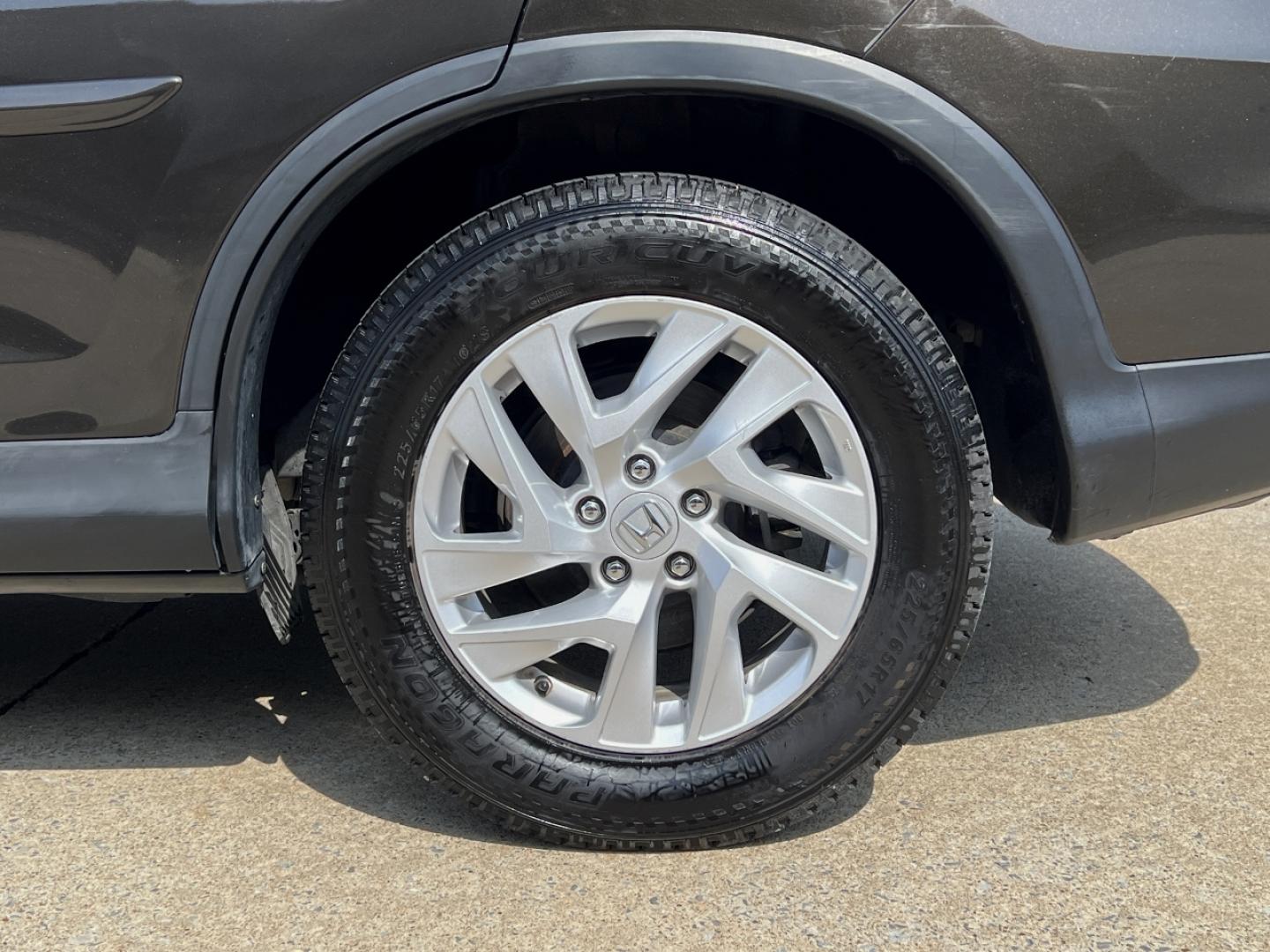 2015 BROWN /Black Leather Honda CR-V EX-L 4WD (2HKRM4H78FH) with an 2.4L 4 Cyl. engine, Continuously Variable Transmission transmission, located at 506 S. Kingshighway, Cape Girardeau, MO, 63703, (573) 235-5000, 37.294991, -89.553635 - 2015 Honda CR-V EX-L 135xxx miles All Wheel Drive 2.4L 4 Cyl. Automatic Leather Backup Camera Power Driver Seat Heated Seats Sunroof Bluetooth Cruise Power Windows/Locks/Mirrors We have financing available and we accept trades! Fill out a credit application on our website or come by tod - Photo#35
