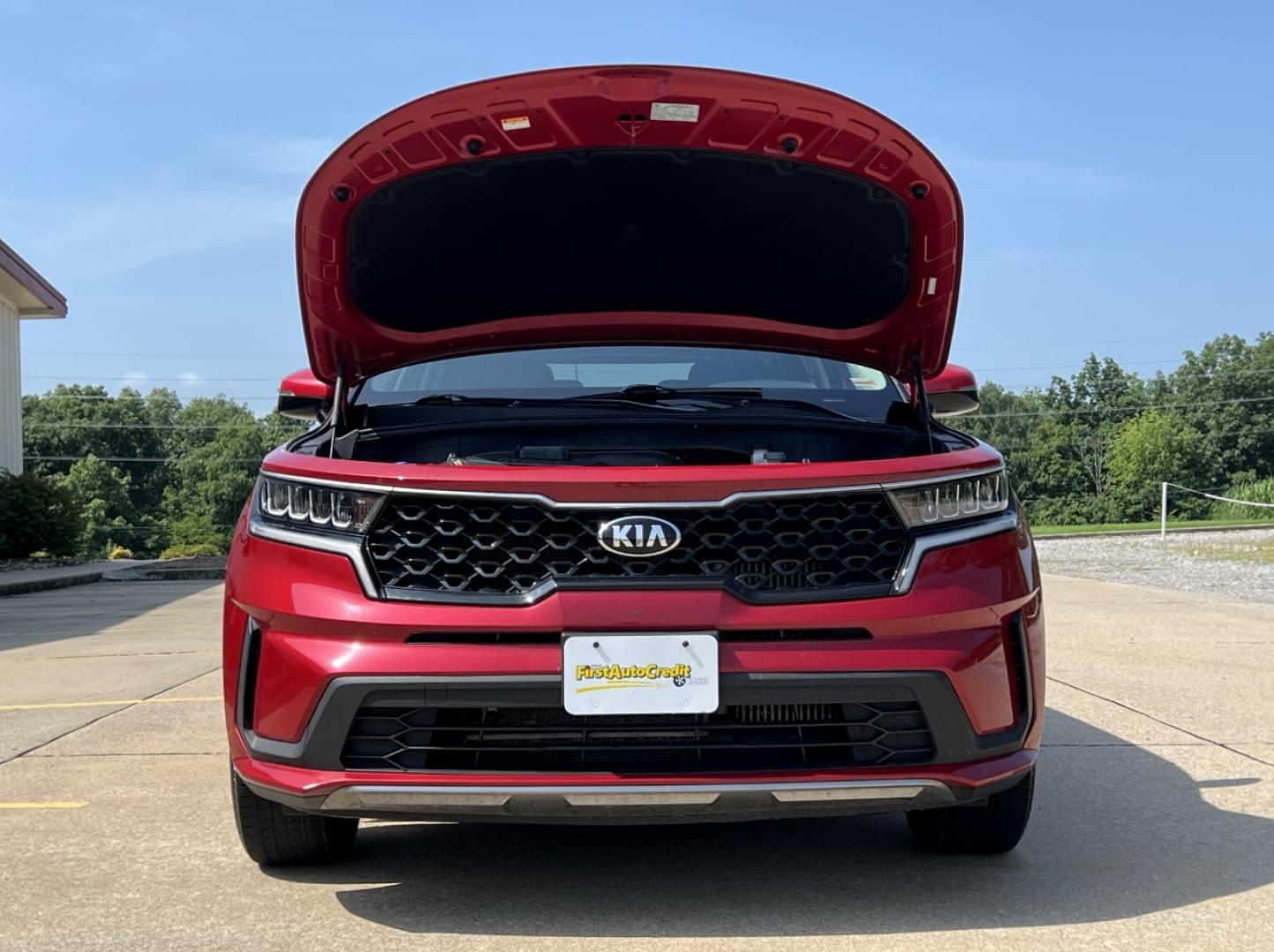 2021 RED /Black Leather Kia Sorento Hybrid S (KNDRG4LG5M5) with an 1.6L 4 Cyl. HYBRID engine, Automatic transmission, located at 506 S. Kingshighway, Cape Girardeau, MO, 63703, (573) 235-5000, 37.294991, -89.553635 - 2021 Kia Sorento Hybrid S 1-Owner 104xxx miles Front Wheel Drive 1.6L 4 Cyl. Hybrid Automatic Leather 3rd Row Backup Camera Power Driver Seat Heated Seats Bluetooth Remote Start Cruise Power Windows/Locks/Mirrors We have financing available and we accept trades! Fill out a credit appl - Photo#31