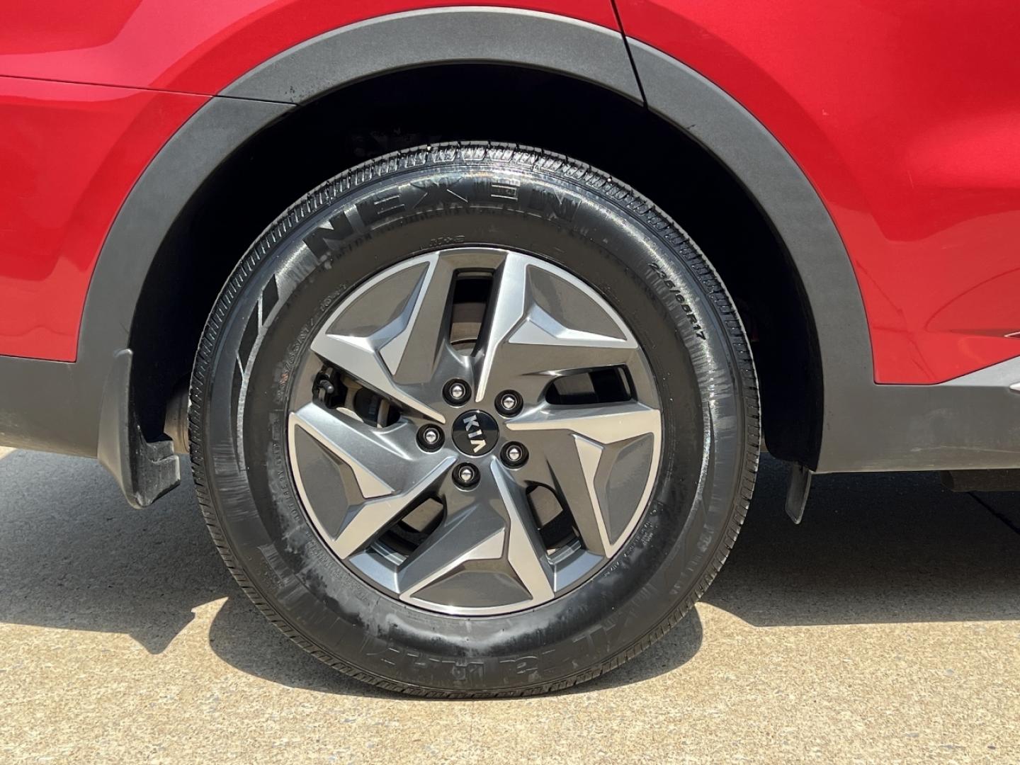 2021 RED /Black Leather Kia Sorento Hybrid S (KNDRG4LG5M5) with an 1.6L 4 Cyl. HYBRID engine, Automatic transmission, located at 506 S. Kingshighway, Cape Girardeau, MO, 63703, (573) 235-5000, 37.294991, -89.553635 - 2021 Kia Sorento Hybrid S 1-Owner 104xxx miles Front Wheel Drive 1.6L 4 Cyl. Hybrid Automatic Leather 3rd Row Backup Camera Power Driver Seat Heated Seats Bluetooth Remote Start Cruise Power Windows/Locks/Mirrors We have financing available and we accept trades! Fill out a credit appl - Photo#36