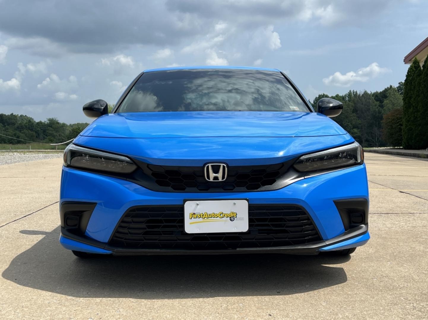 2022 BLUE /Black Cloth Honda Civic Sport Hatchback CVT (19XFL2H89NE) with an 2.0L 4 Cyl. TURBO engine, CVT transmission, located at 506 S. Kingshighway, Cape Girardeau, MO, 63703, (573) 235-5000, 37.294991, -89.553635 - 2022 Honda Civic Sport 103xxx miles Front Wheel Drive 2.0L 4 Cyl. Automatic New Tires Backup Camera Bluetooth Remote Start Cruise Power Windows/Locks/Mirrors We have financing available and we accept trades! Fill out a credit application on our website or come by today! If you have any q - Photo#10