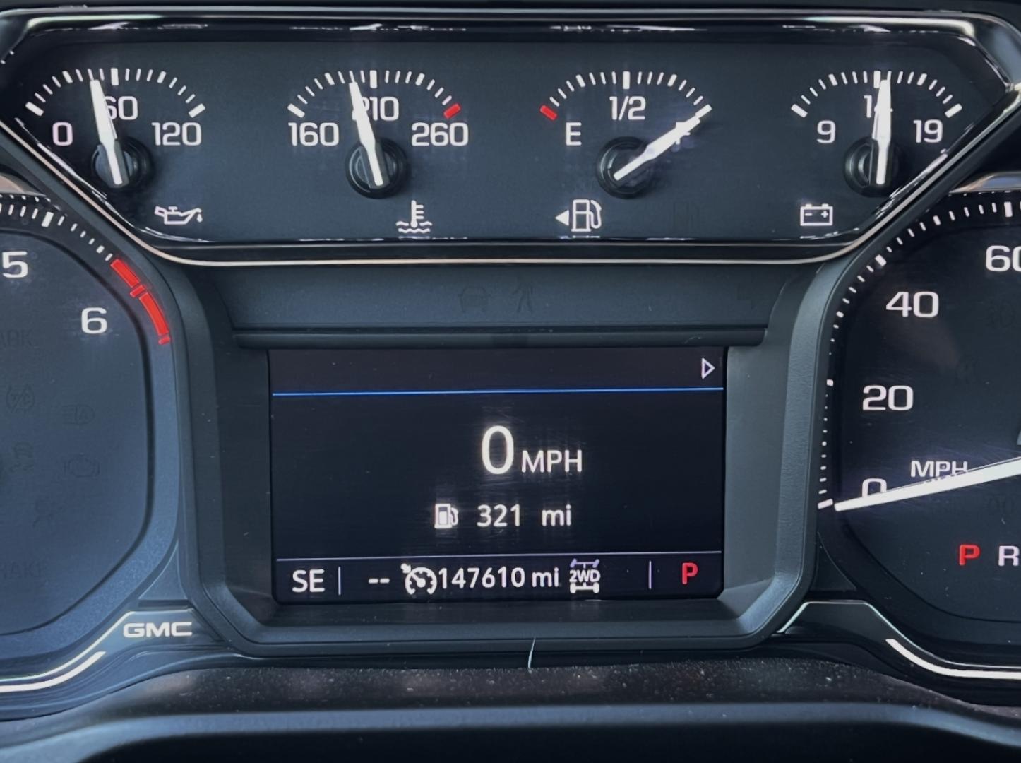 2019 SILVER /Black Leather GMC Sierra 1500 SLT Crew Cab 4WD (1GTU9DED1KZ) with an 5.3L V8 engine, Automatic transmission, located at 506 S. Kingshighway, Cape Girardeau, MO, 63703, (573) 235-5000, 37.294991, -89.553635 - 2019 GMC Sierra 1500 SLT 147xxx miles 4x4 5.3L V8 Automatic Leather Power/Heated/Cooled Seats Heated Rear Seats Heated Steering Wheel Backup Camera Sunroof Bluetooth Remote Start Cruise Power Windows/Locks/Mirrors We have financing available and we accept trades! Fill out a credit app - Photo#25