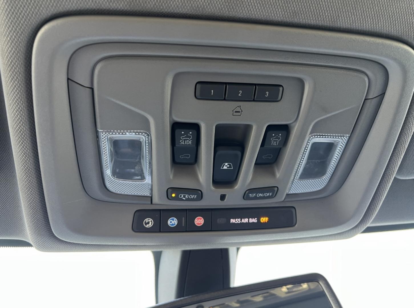 2019 SILVER /Black Leather GMC Sierra 1500 SLT Crew Cab 4WD (1GTU9DED1KZ) with an 5.3L V8 engine, Automatic transmission, located at 506 S. Kingshighway, Cape Girardeau, MO, 63703, (573) 235-5000, 37.294991, -89.553635 - 2019 GMC Sierra 1500 SLT 147xxx miles 4x4 5.3L V8 Automatic Leather Power/Heated/Cooled Seats Heated Rear Seats Heated Steering Wheel Backup Camera Sunroof Bluetooth Remote Start Cruise Power Windows/Locks/Mirrors We have financing available and we accept trades! Fill out a credit app - Photo#32
