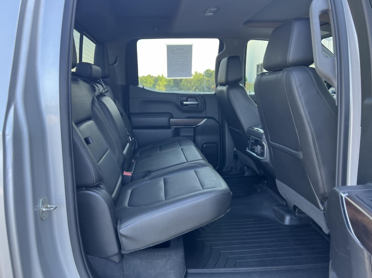 2019 SILVER /Black Leather GMC Sierra 1500 SLT Crew Cab 4WD (1GTU9DED1KZ) with an 5.3L V8 engine, Automatic transmission, located at 506 S. Kingshighway, Cape Girardeau, MO, 63703, (573) 235-5000, 37.294991, -89.553635 - 2019 GMC Sierra 1500 SLT 147xxx miles 4x4 5.3L V8 Automatic Leather Power/Heated/Cooled Seats Heated Rear Seats Heated Steering Wheel Backup Camera Sunroof Bluetooth Remote Start Cruise Power Windows/Locks/Mirrors We have financing available and we accept trades! Fill out a credit app - Photo#21