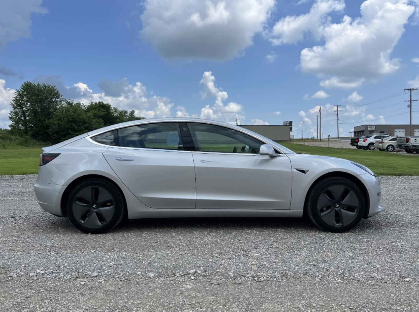 2018 SILVER /Black Leather Tesla Model 3 Long Range (5YJ3E1EAXJF) with an ELECTRIC engine, 1A transmission, located at 2990 Old Orchard Rd., Jackson, MO, 63755, 37.354214, -89.612106 - We have financing available and we accept trades! Fill out a credit application on our website or come by today! If you have any questions, give us a call at (573) 204-7777 or visit our website at firstautocredit.com. - Photo#8