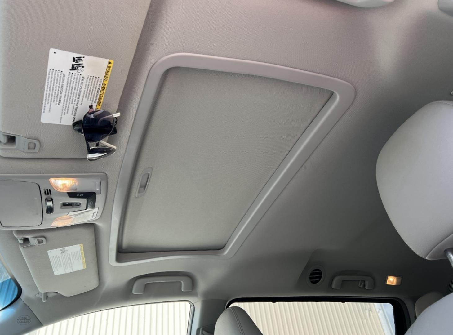 2015 GRAY /Gray Leather Toyota Sienna XLE FWD 8-Passenger V6 (5TDYK3DC3FS) with an 3.5L V6 engine, Automatic transmission, located at 2990 Old Orchard Rd., Jackson, MO, 63755, 37.354214, -89.612106 - We have financing available and we accept trades! Fill out a credit application on our website or come by today! If you have any questions, give us a call at (573) 204-7777 or visit our website at firstautocredit.com. - Photo#4