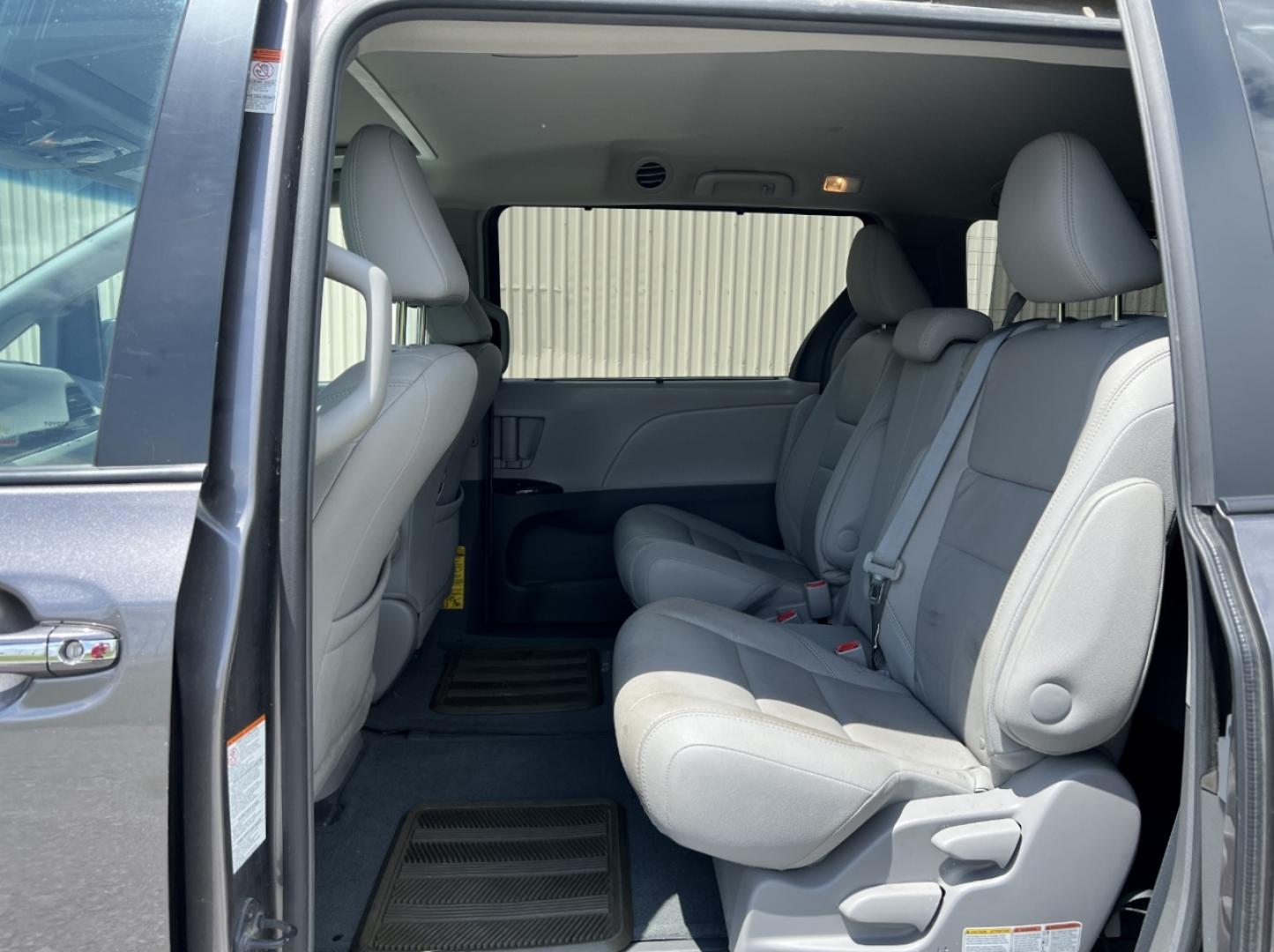 2015 GRAY /Gray Leather Toyota Sienna XLE FWD 8-Passenger V6 (5TDYK3DC3FS) with an 3.5L V6 engine, Automatic transmission, located at 2990 Old Orchard Rd., Jackson, MO, 63755, 37.354214, -89.612106 - We have financing available and we accept trades! Fill out a credit application on our website or come by today! If you have any questions, give us a call at (573) 204-7777 or visit our website at firstautocredit.com. - Photo#7