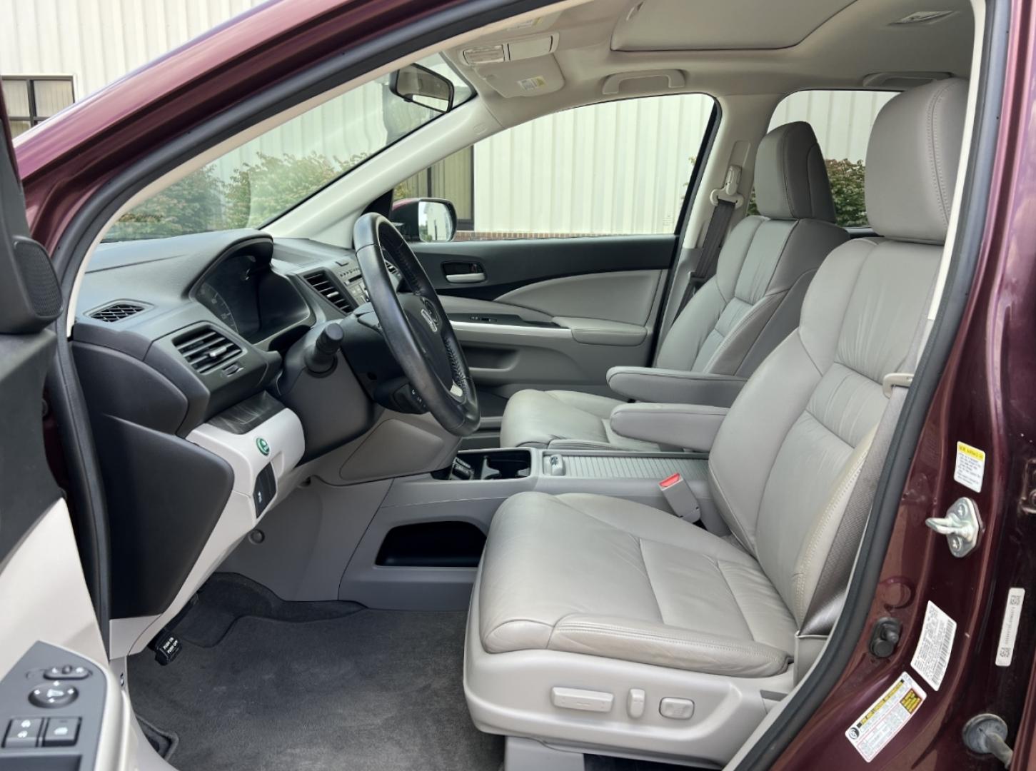 2013 MAROON /Gray Leather Honda CR-V EX-L 4WD (5J6RM4H7XDL) with an 2.4L 4 Cyl. engine, Automatic transmission, located at 506 S. Kingshighway, Cape Girardeau, MO, 63703, (573) 235-5000, 37.294991, -89.553635 - 2013 Honda CR-V EX-L Local 1-Owner Only 29xxx miles All Wheel Drive 2.4L 4 Cyl. Automatic Leather Backup Camera Power Driver Seat Heated Seats Sunroof Bluetooth Cruise Power Windows/Locks/Mirrors We have financing available and we accept trades! Fill out a credit application on our web - Photo#14