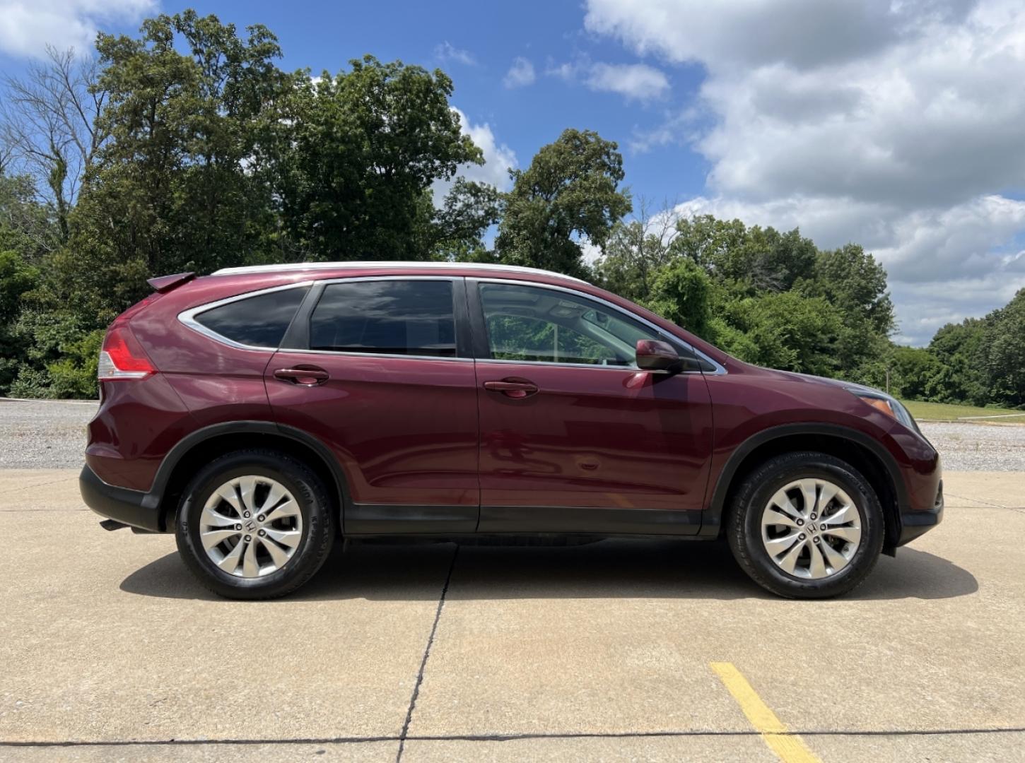 2013 MAROON /Gray Leather Honda CR-V EX-L 4WD (5J6RM4H7XDL) with an 2.4L 4 Cyl. engine, Automatic transmission, located at 506 S. Kingshighway, Cape Girardeau, MO, 63703, (573) 235-5000, 37.294991, -89.553635 - 2013 Honda CR-V EX-L Local 1-Owner Only 29xxx miles All Wheel Drive 2.4L 4 Cyl. Automatic Leather Backup Camera Power Driver Seat Heated Seats Sunroof Bluetooth Cruise Power Windows/Locks/Mirrors We have financing available and we accept trades! Fill out a credit application on our web - Photo#8