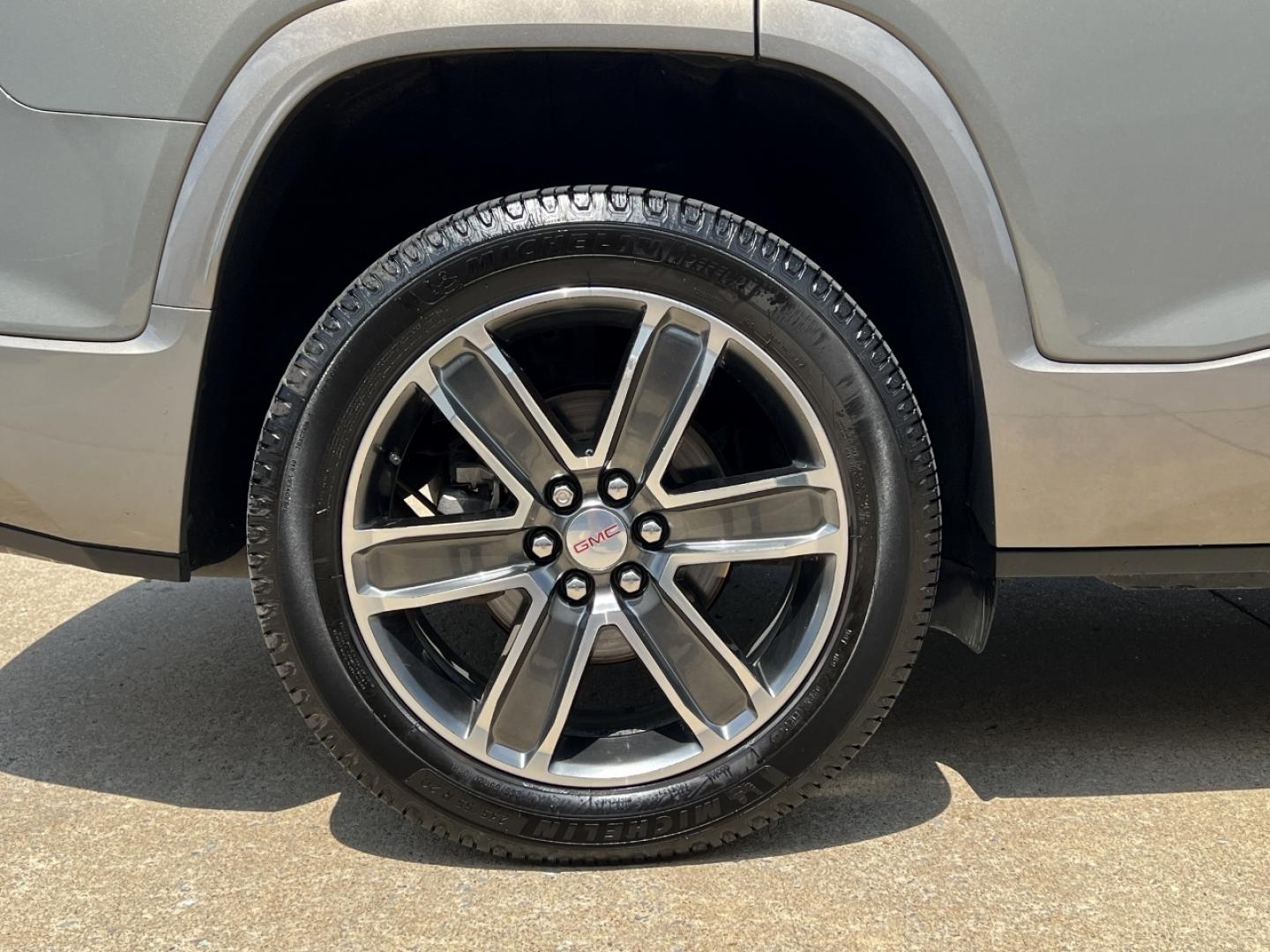 2019 GREEN /Tan Leather GMC Acadia Denali FWD (1GKKNPLS5KZ) with an 3.6L V6 engine, Automatic transmission, located at 2990 Old Orchard Rd., Jackson, MO, 63755, 37.354214, -89.612106 - 2019 GMC Acadia Denali Local 1-Owner 87xxx miles Front Wheel Drive 3.6L V6 Automatic Leather 3rd Row Navigation Power/Heated/Cooled Seats Heated Rear Seats Heated Steering Wheel Backup Camera Sunroof Bluetooth Remote Start Cruise Power Windows/Locks/Mirrors We have financing availa - Photo#47