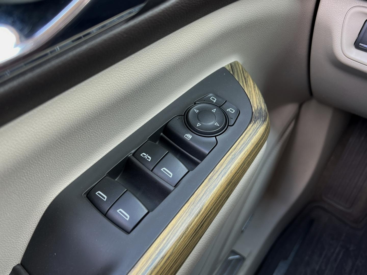 2019 GREEN /Tan Leather GMC Acadia Denali FWD (1GKKNPLS5KZ) with an 3.6L V6 engine, Automatic transmission, located at 2990 Old Orchard Rd., Jackson, MO, 63755, 37.354214, -89.612106 - 2019 GMC Acadia Denali Local 1-Owner 87xxx miles Front Wheel Drive 3.6L V6 Automatic Leather 3rd Row Navigation Power/Heated/Cooled Seats Heated Rear Seats Heated Steering Wheel Backup Camera Sunroof Bluetooth Remote Start Cruise Power Windows/Locks/Mirrors We have financing availa - Photo#34