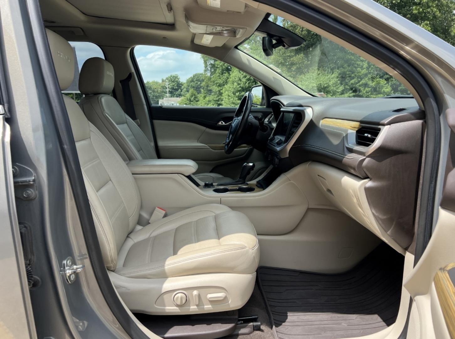 2019 GREEN /Tan Leather GMC Acadia Denali FWD (1GKKNPLS5KZ) with an 3.6L V6 engine, Automatic transmission, located at 2990 Old Orchard Rd., Jackson, MO, 63755, 37.354214, -89.612106 - 2019 GMC Acadia Denali Local 1-Owner 87xxx miles Front Wheel Drive 3.6L V6 Automatic Leather 3rd Row Navigation Power/Heated/Cooled Seats Heated Rear Seats Heated Steering Wheel Backup Camera Sunroof Bluetooth Remote Start Cruise Power Windows/Locks/Mirrors We have financing availa - Photo#19