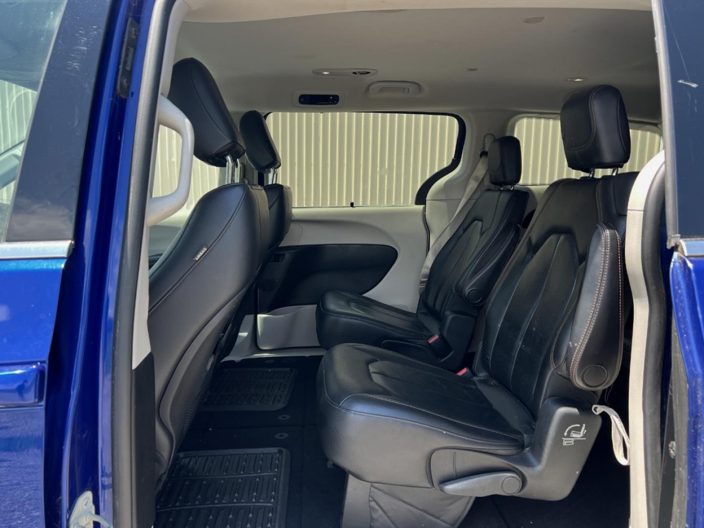 2019 BLUE /Black Leather Chrysler Pacifica Touring-L (2C4RC1BG3KR) with an 3.6L V6 engine, Automatic transmission, located at 2990 Old Orchard Rd., Jackson, MO, 63755, 37.354214, -89.612106 - We have financing available and we accept trades! Fill out a credit application on our website or come by today! If you have any questions, give us a call at (573) 204-7777 or visit our website at firstautocredit.com. - Photo#7