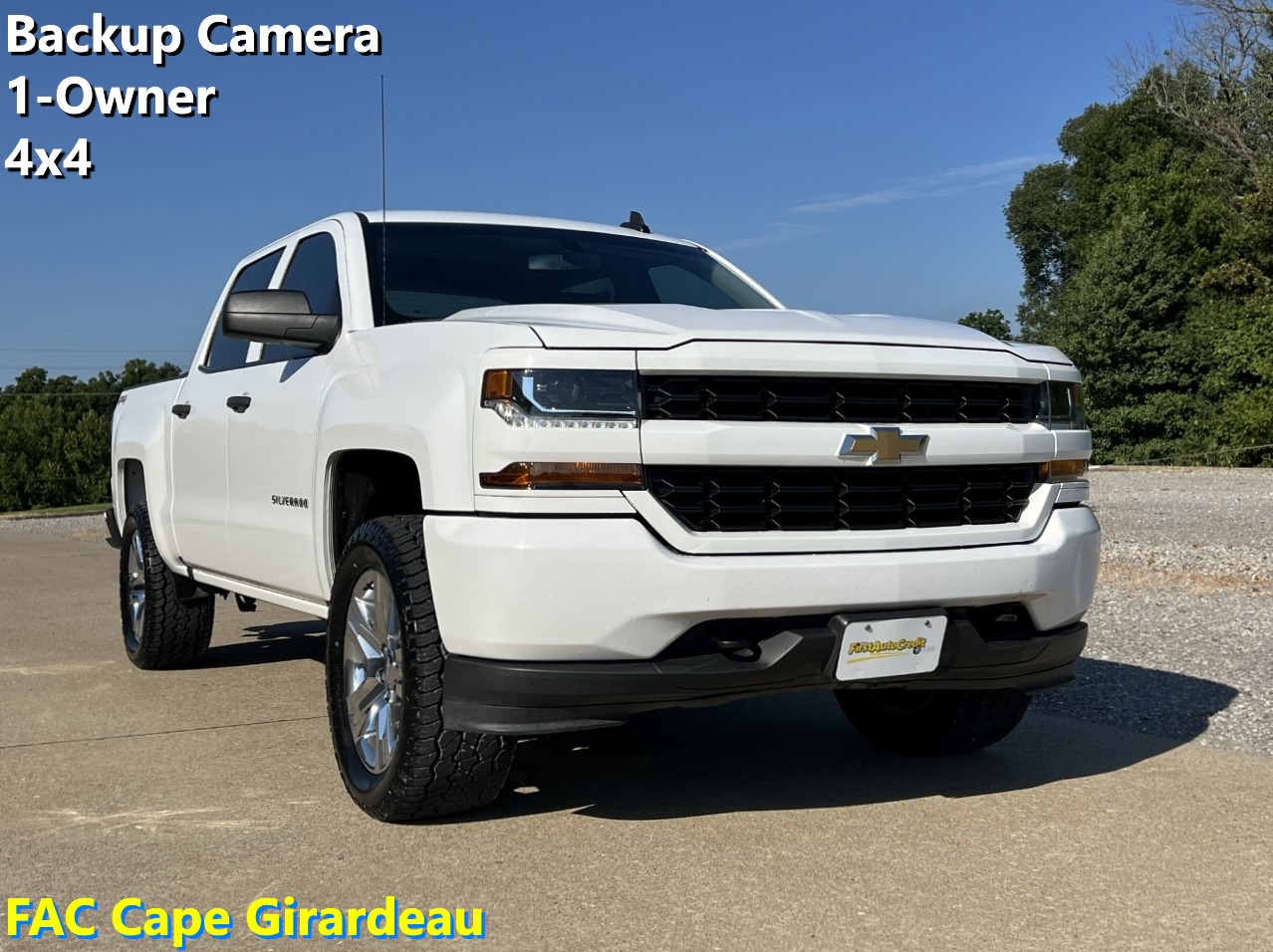 photo of 2018 Chevrolet Silverado 1500 Custom Crew Cab 4WD