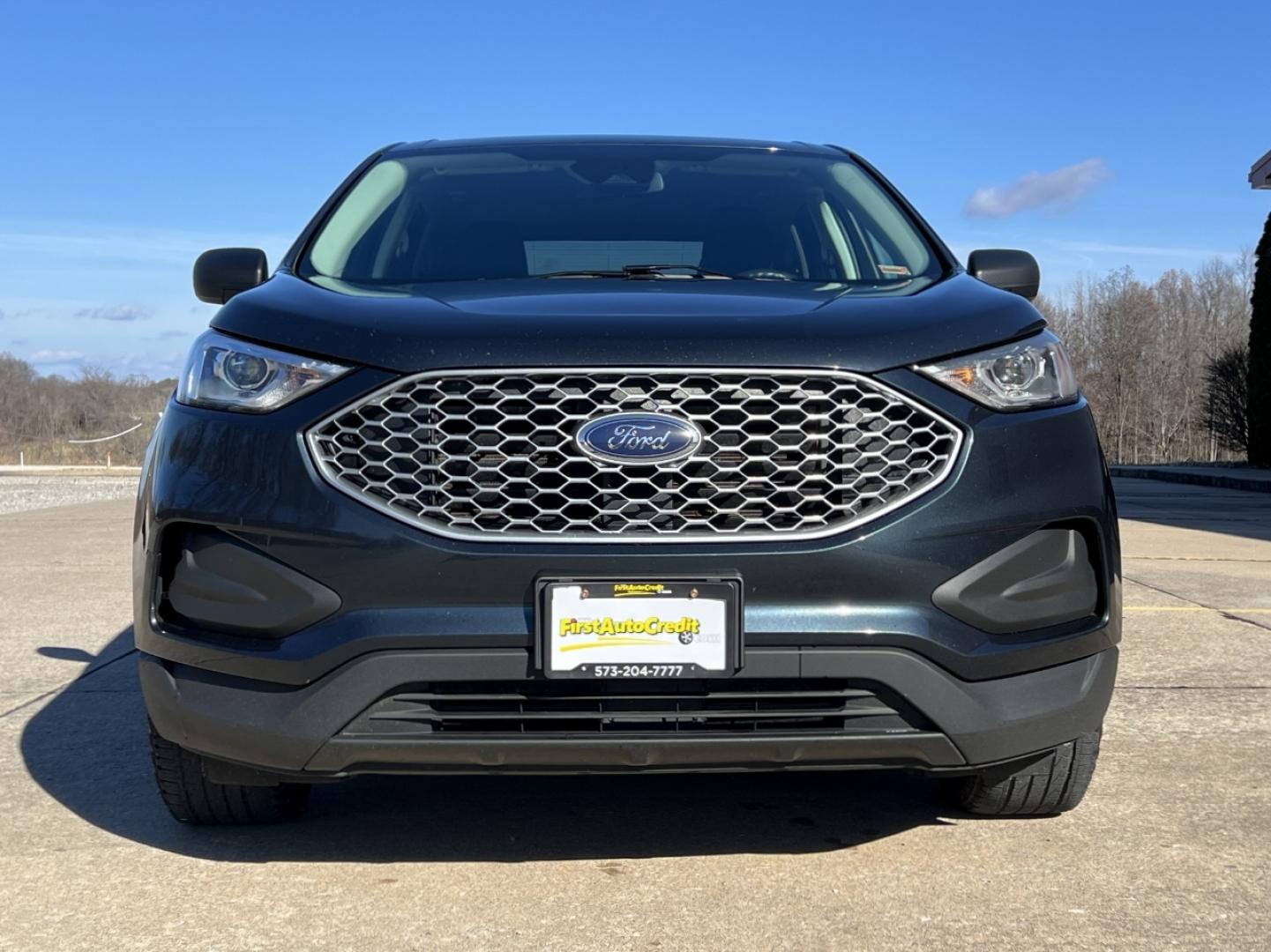 2023 BLUE /Black Cloth FORD EDGE SE (2FMPK4G95PB) with an 2.0L 4 Cyl. engine, Automatic transmission, located at 2990 Old Orchard Rd., Jackson, MO, 63755, 37.354214, -89.612106 - 2023 Ford Edge SE 1-Owner 109xxx miles All Wheel Drive 2.0L 4 Cyl. Automatic Backup Camera Bluetooth Cruise Power Windows/Locks/Mirrors We have financing available and we accept trades! Fill out a credit application on our website or come by today! If you have any questions, give us a cal - Photo#9
